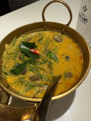earthstar mushroom with climbing wattle curry  at Vegan Mahanakhon in Bangkok