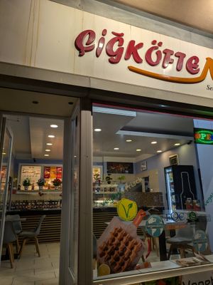 Outside of Cigköftem - Karl Marx at Cigköftem - Karl Marx in Berlin