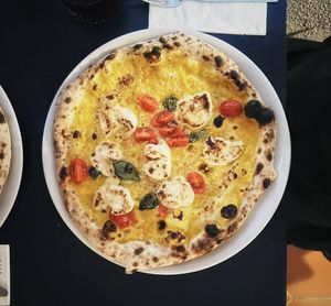  at Meow Pizzeria Verde in Innsbruck