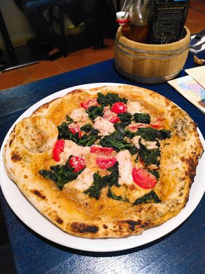  at Meow Pizzeria Verde in Innsbruck