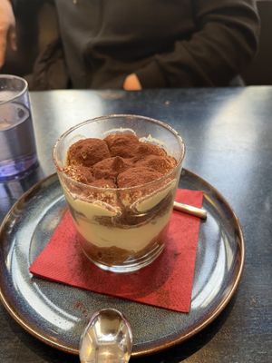 Tirameowsu!   at Meow Pizzeria Verde in Innsbruck