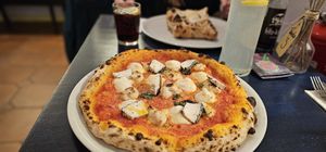  at Meow Pizzeria Verde in Innsbruck