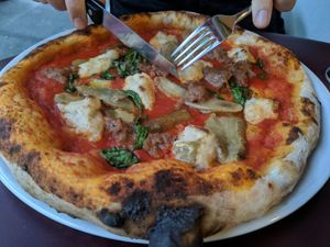 Geile Meow at Meow Pizzeria Verde in Innsbruck