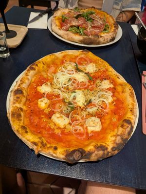  at Meow Pizzeria Verde in Innsbruck