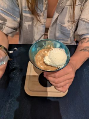  at Meow Pizzeria Verde in Innsbruck