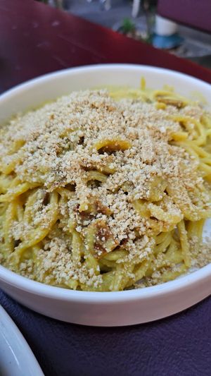  at Meow Pizzeria Verde in Innsbruck