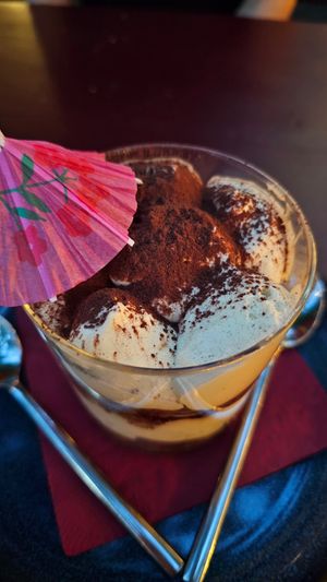  at Meow Pizzeria Verde in Innsbruck