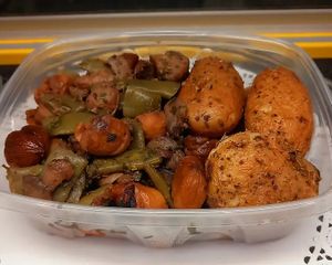 Poêlée forestière  at Saveurs Végétales Gourmandes in Royan