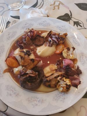 King Trumpet Mushroom, Cauliflower Puree, Bordelaise, &Radicchio at Root To Fruit - Meal Prep in Philadelphia