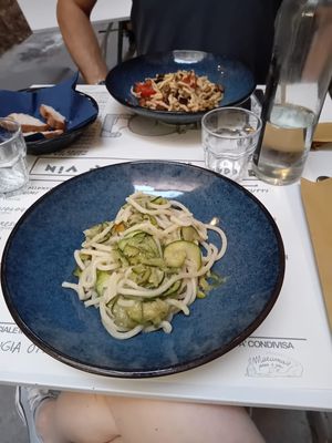 Strangozzi con zucchine e trofie con melanzane e pomodorini at Maramao Osteria in Perugia
