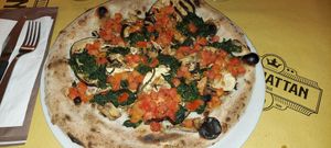 Su richiesta pizze vegane #Veganuary at Pizzeria Manhattan in Siracusa