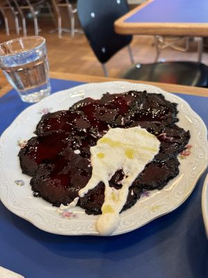 Roasted beetroot  at Goli Restaurant in Budapest