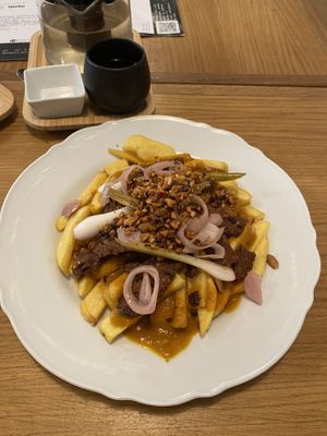 loaded chips  at Moment in Prague