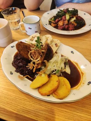 Vegan duck at Moment in Prague