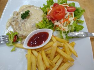  at Apple Vegan Cafe & Restaurant - ร้านอาหารเจ คาเฟ่เจ in Pattaya