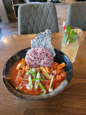 M7 von der Mittagskarte at Om Mani Vegan in Wedel