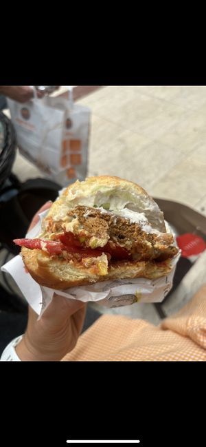 Cheeseburger 🍔   at Moba Plantbased in Belgrade