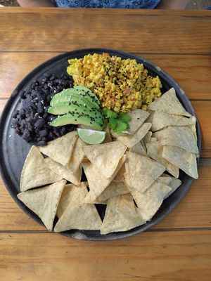 Tofu a la mexicana at Sweet Spot in Puerto Escondido