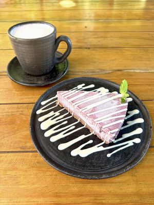 Raw cheesecake   at Sweet Spot in Puerto Escondido