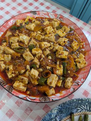 Ma po tofu at Rujia - 如家餐厅 in Fes
