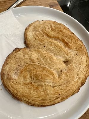 Orejas   at XOKO in Inverness