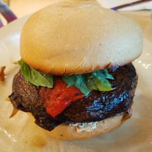  at The Cafe at OM in Spring Hill