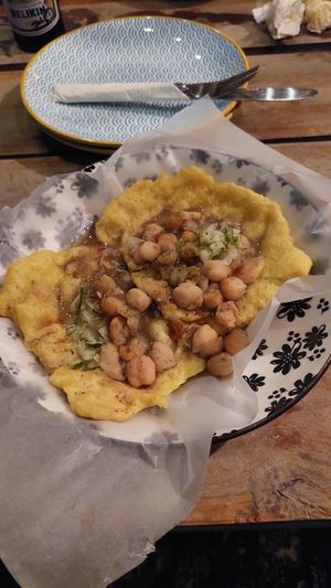 Trini doubles at Shado Beni Caribbean Tapas Lounge in Caye Caulker