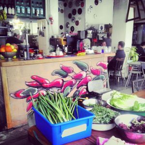 front at Zakaim - Vegan Boutique in Tel Aviv