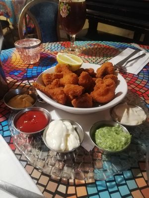 Cauliflower nuggets at Zakaim - Vegan Boutique in Tel Aviv