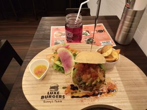 at Luxe Burgers & Sunny's Table - Maybe closed in Tokyo