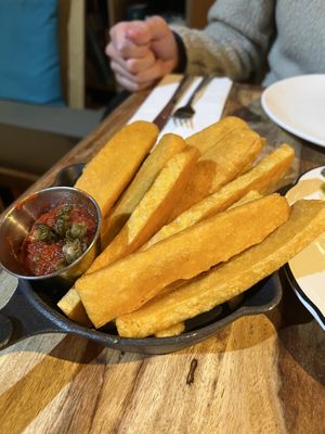 Chickpea fries up close 👀   at Lola Rosa - Parc in Montreal