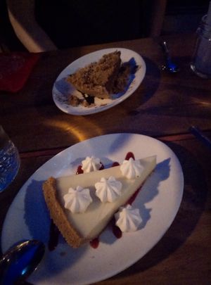 Keylime pie and caramel chocolate pie at Lola Rosa - Parc in Montreal