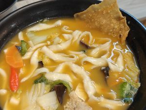 TOM YUM BAN MEE SOUP | 冬板面汤 at Kale by KangSu 康素 @ The Adelphi in Central Singapore