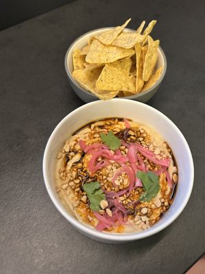White Bean hummus  at MAMA ZOEE in Heidelberg