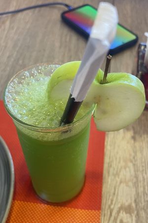 Refreshing green juice #Veganuary at Fedy's Corner Café in Fujairah