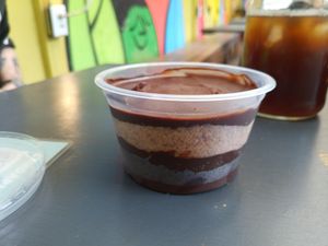 Chocolate com paçoca at Veg Veg in Curitiba