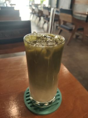 Iced matcha latte with oat milk at Kalae Cafe - Nangnon Coffee in Chiang Rai