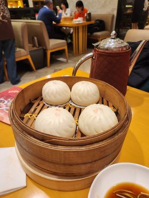Bao buns at Din Tai Fung in Beijing