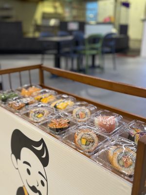 Good selection for ‘pick and go’ too.  at UncleTree Vege - Paradigm Mall JB in Johor Bahru