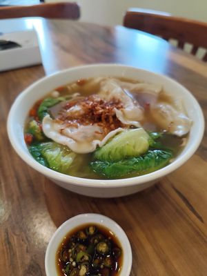 Herbal dumpling soup noodle (herbaly taste if you don't mind ;) at AM Green World 青の世代 in Iskandar Puteri