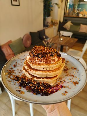 Breakfast pancakes with homemade granola, blueberry compote and coconut yoghurt.
Vegan at Koek van Nouk in Arnhem