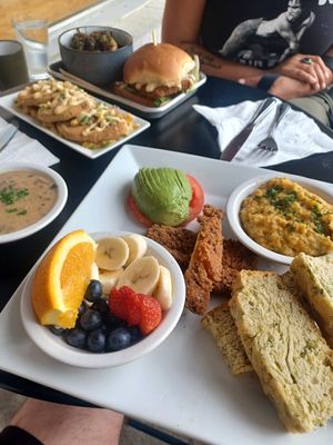  at The Smokin' Onion in Asheville