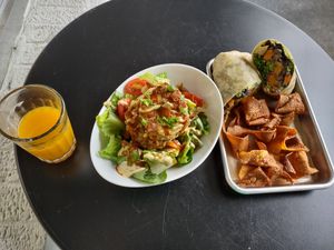 I got the Johnny Utah, the friend green tomatoes, bacun, & Goya peach juice. The Goya peach juice was great! at The Smokin' Onion in Asheville