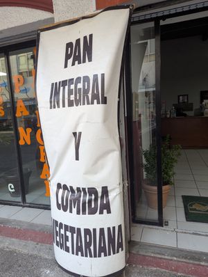 Signage at NATURALEZA Restaurante Vegetariano in Tampico