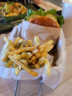 seaweed fried at VeganBurg in Hesperia