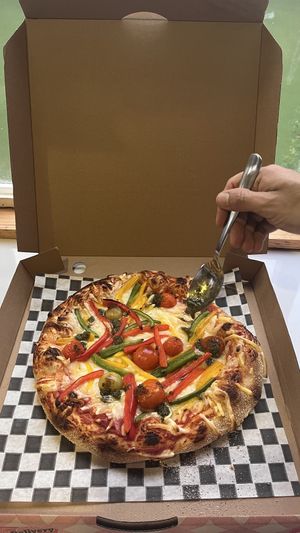 Pizza masa madre 100% vegetal  at RURAL in Cochamo