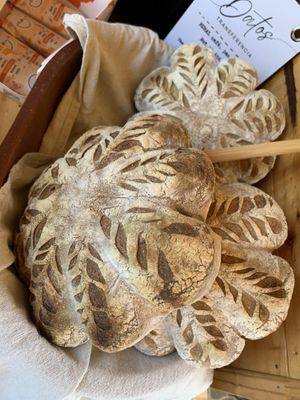 Pan de masa madre #Veganuary at RURAL in Cochamo