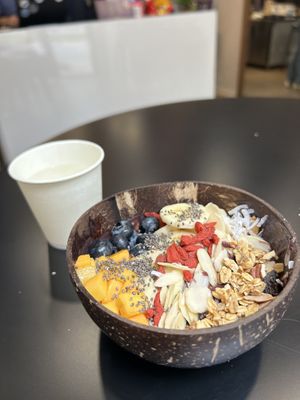 Medium acaii bliss bowl for 105.000   at Acai Bliss Healthy Smoothie Bowls in Ho Chi Minh City