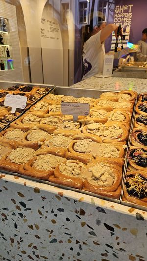  at Cinnamood in Vienna