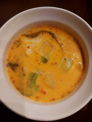 Yellow curry at Chaichet Terrace - ระเบียงไชยเชษฐ์  in Koh Chang